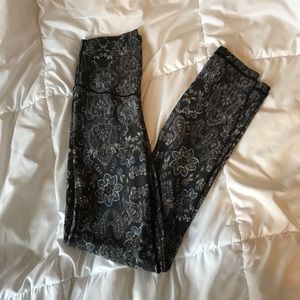 Aerie Full Length Patterned Leggings
